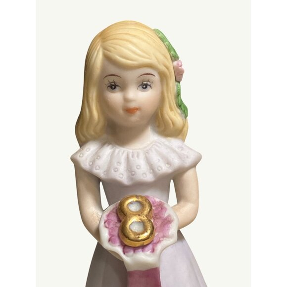 Enesco Growing Up Birthday Girls Figurine Blonde Girl Holding Number 8 - Picture 2 of 10